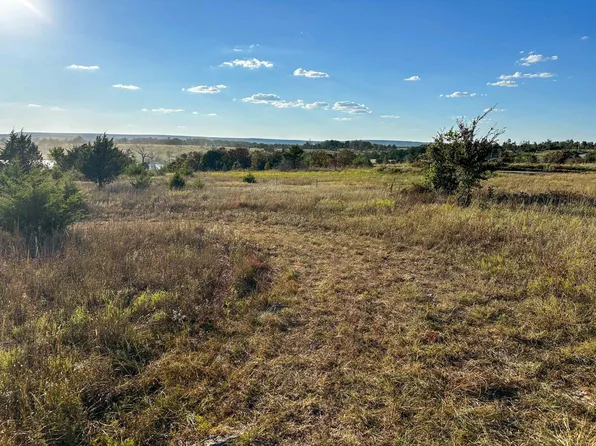 1380 N Arpelar Rd, McAlester, OK 74501