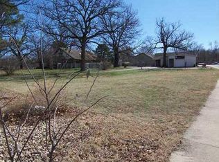 Belle Royal Ct, Bentonville, AR 72712