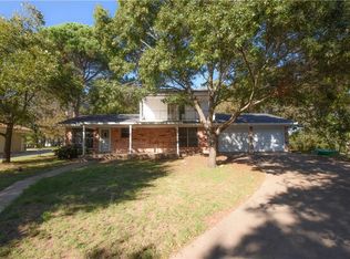 4106 Crescent Dr, Decordova, TX 76049