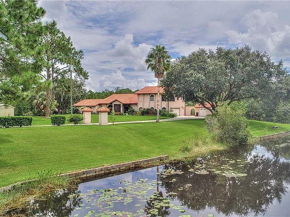 3rd image of 6925 Palmetto Dr