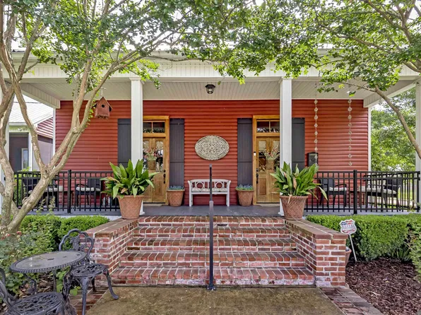 210 Louisiana St, New Roads, LA 70760