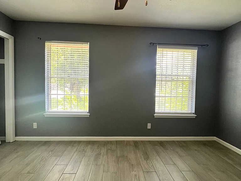 1114 Desirable Dr — Photo 31