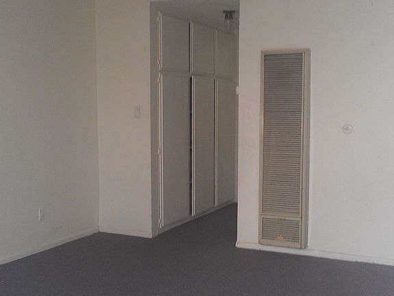 2nd image of 1334 W Carson St APT 7