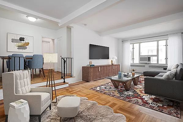 1st image of 20 E 35th St APT 10L