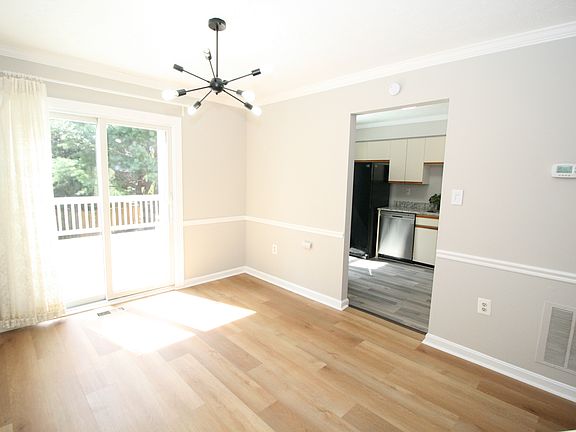 5th image of 821 Flagler Dr