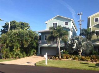 313 61st St, Holmes Beach, FL 34217