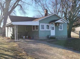 611 W 1st St, Janesville, MN 56048