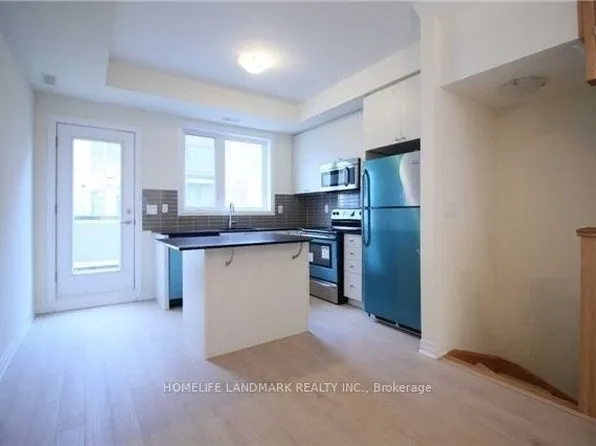 50 Thomas Mulholland Dr Unit 6, Toronto, ON M3K 0A6