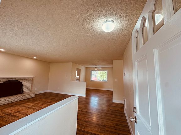 3rd image of 316 NE 102nd St
