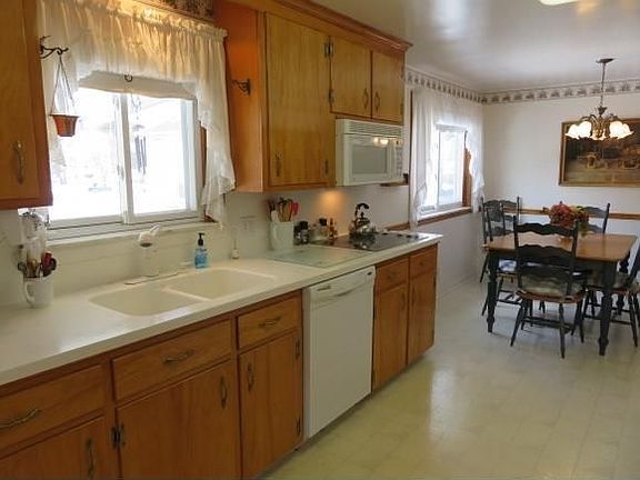 5th image of 4612 Washington Dr