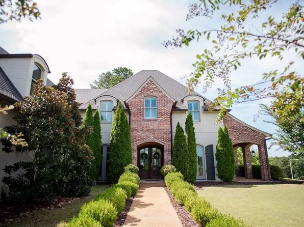 206 Clubhouse Dr, Oxford, MS 38655