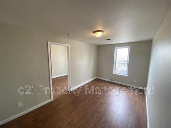 5th image of 339 Prospect Ave #5