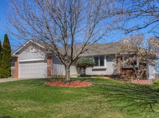 16830 Pierce St, Omaha, NE 68130