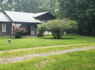 619 Old Buckeye Rd, Buckeye, WV 24924