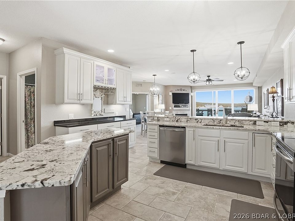 1st image of 1220 Lands End Pkwy Unit 111