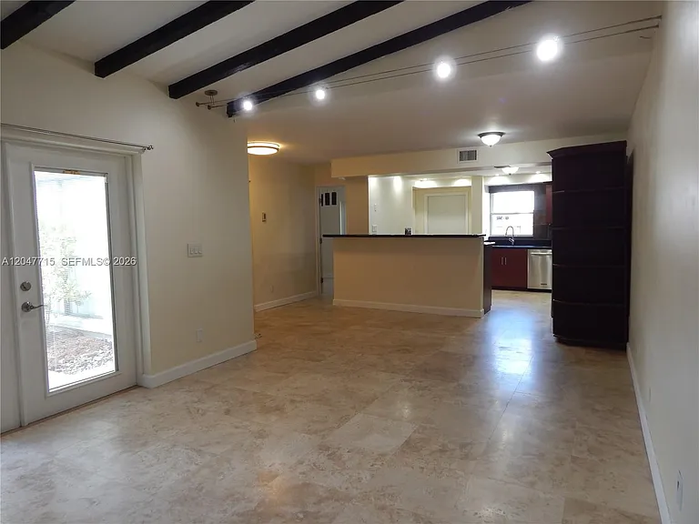6959 SW 110th Ct — Photo 4