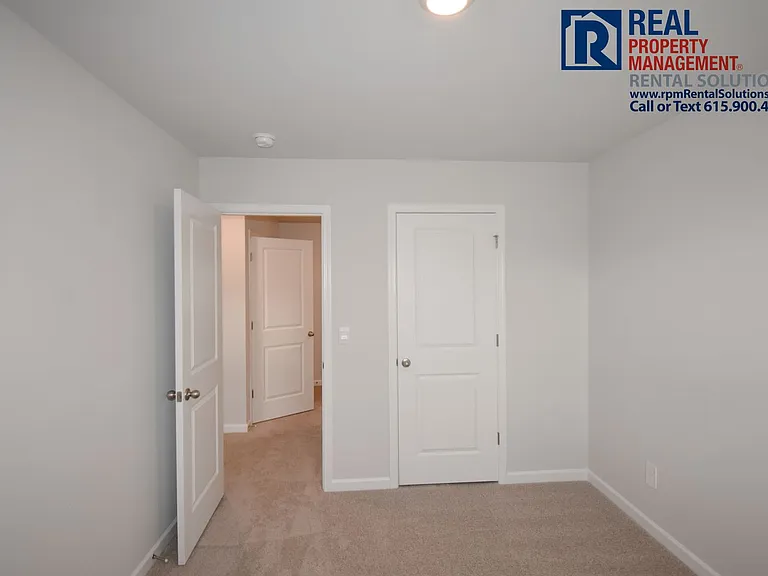 4206 Oswin Dr — Photo 10