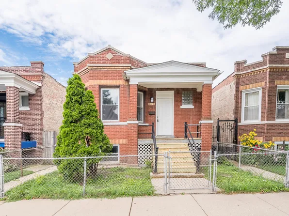 3148 S Komensky Ave, Chicago, IL 60623
