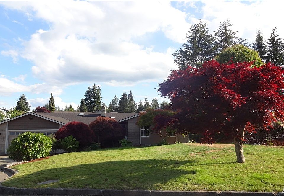 1st image of 12924 77th Pl SE