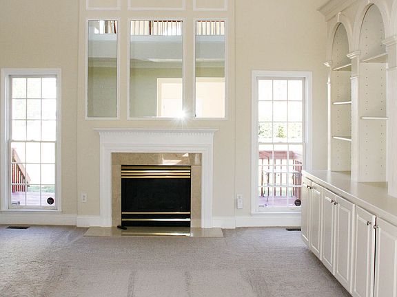 5th image of 5727 Bayleaf Ln