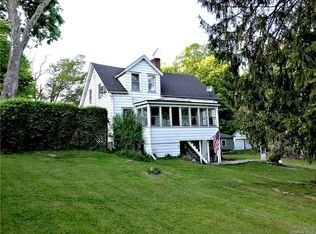 23 Powder Mill Rd, Newburgh, NY 12550