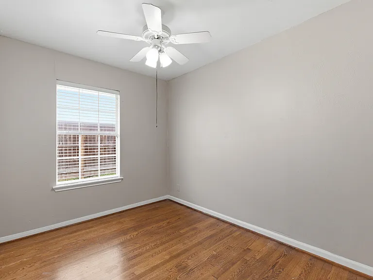9638 Pine Lake Dr — Photo 30