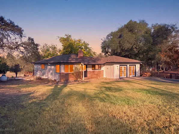 21212 Old Alturas Rd, Redding, CA 96003