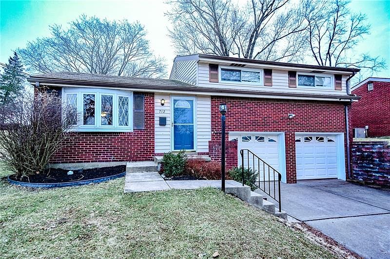 1st image of 712 Heartwood Dr