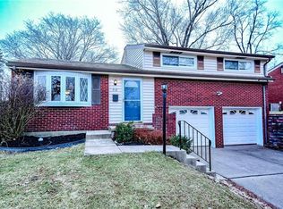 712 Heartwood Dr, Monroeville, PA