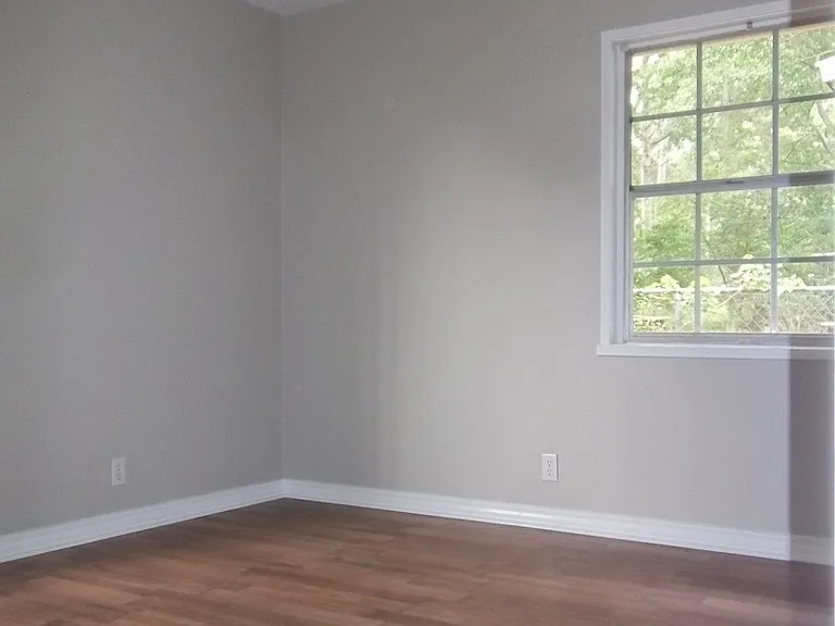 2832 Holiday Ln — Photo 18