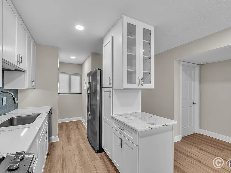 821 Bahia Del Sol Dr #B — Photo 9