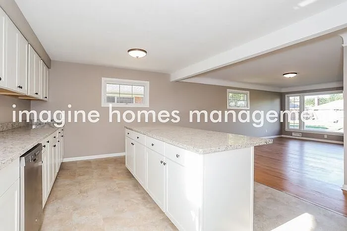 2541 Dale Ave — Photo 7