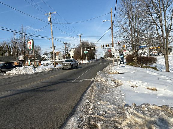 4th image of 6406 Golden Ring Rd