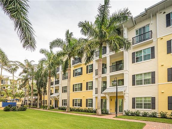3rd image of 225 S Latitude Cir APT 406