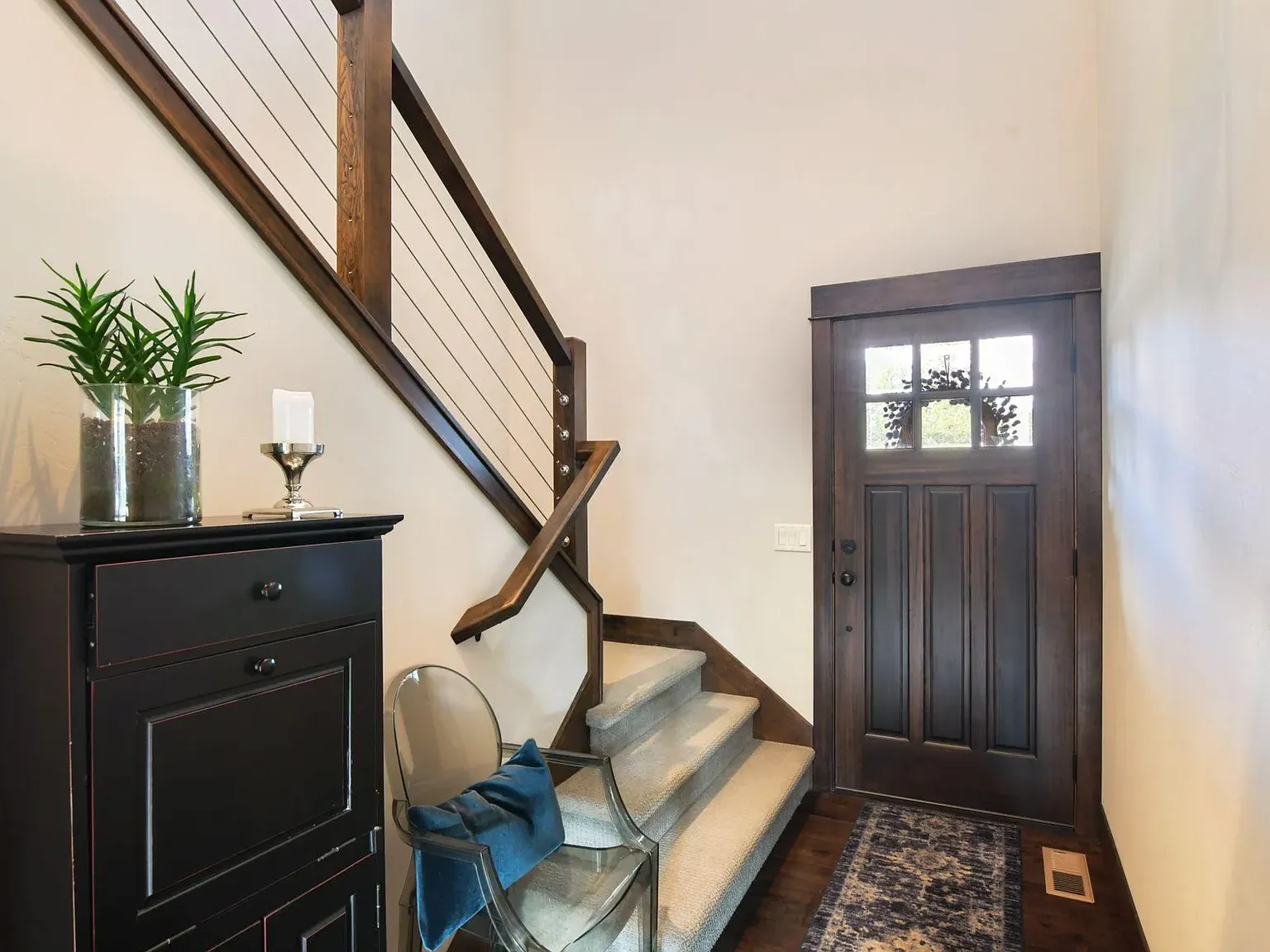 3 bed, 2.5 bath, 1826 sqft, $3,100 — Photo 3