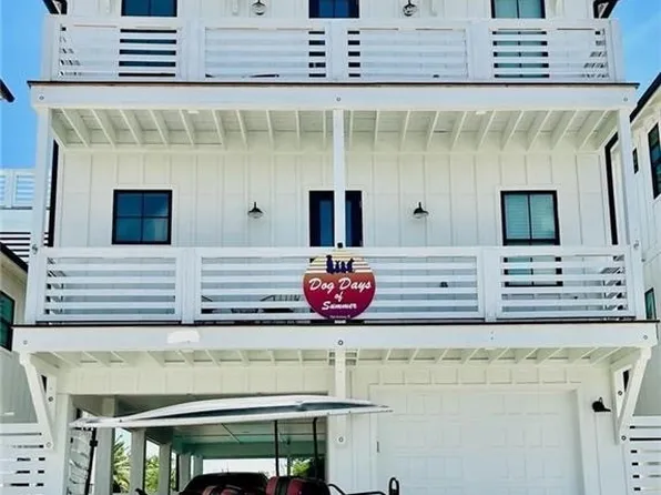410 N Station St #B, Pt Aransas, TX 78373