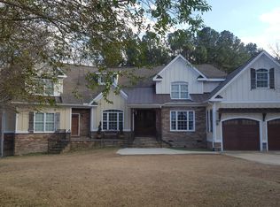 1053 Sunset Meadows Dr, Apex, NC 27523