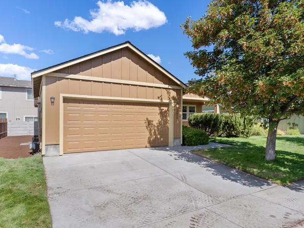 20068 Mount Hope Ln, Bend, OR 97702