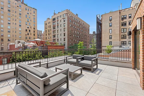 Rented by Corcoran | media 12