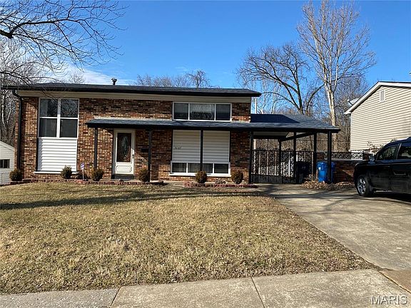 2nd image of 5167 Ville Maria Ln