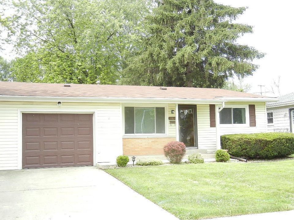 8014 Wicker Park Drive 
Hammond, Indiana 46323
