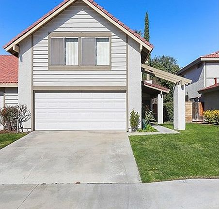 2nd image of 15839 Rosehaven Ln