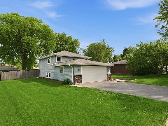 4th image of 850 Gerald Ave