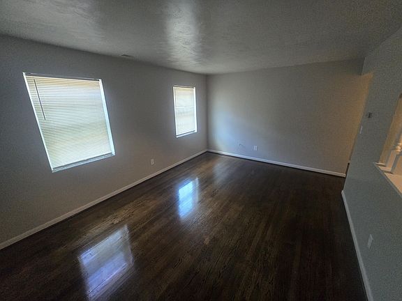 3rd image of 2627 Westover Ave SW #12