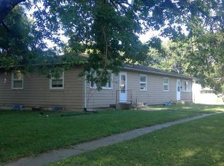 121-A & B Sw Roosevelt St #123, Topeka, KS 66606