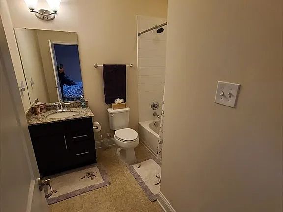 5th image of 11301 Sadler Walk Ln
