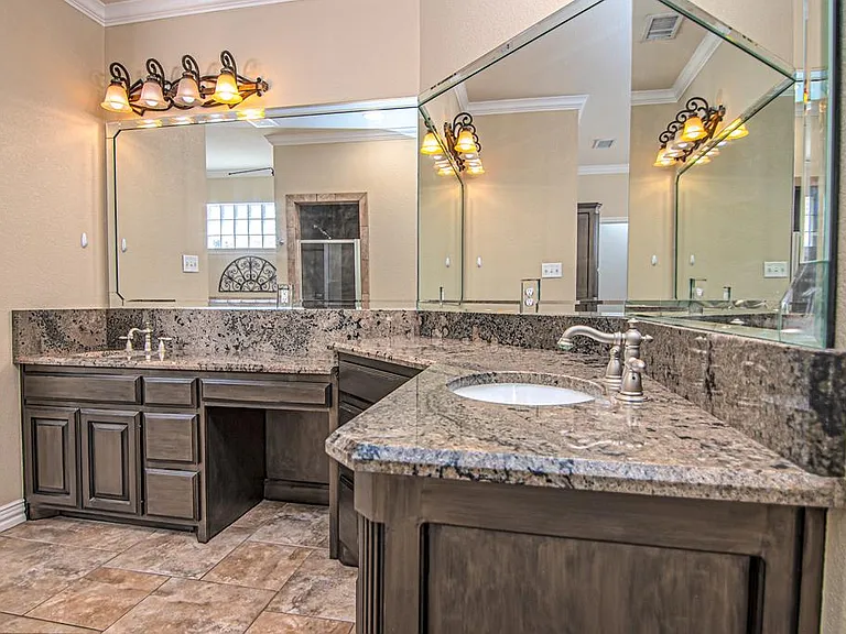 22 San Juan Ct — Photo 10