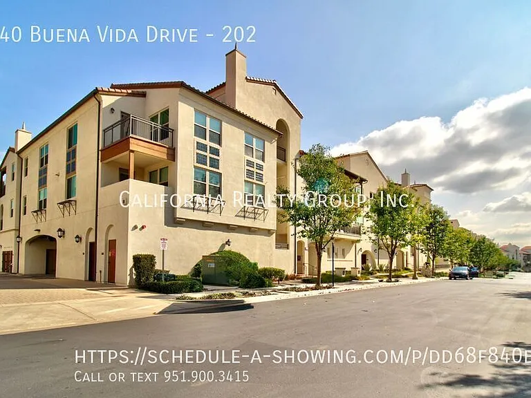 240 Buena Vida Dr #202 — Photo 3