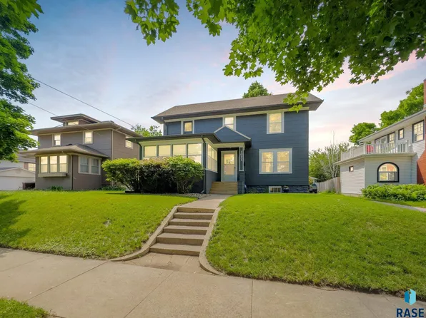 1011 W 10th St, Sioux Falls, SD 57104