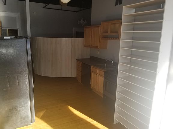 5th image of 77 Court St APT 5
